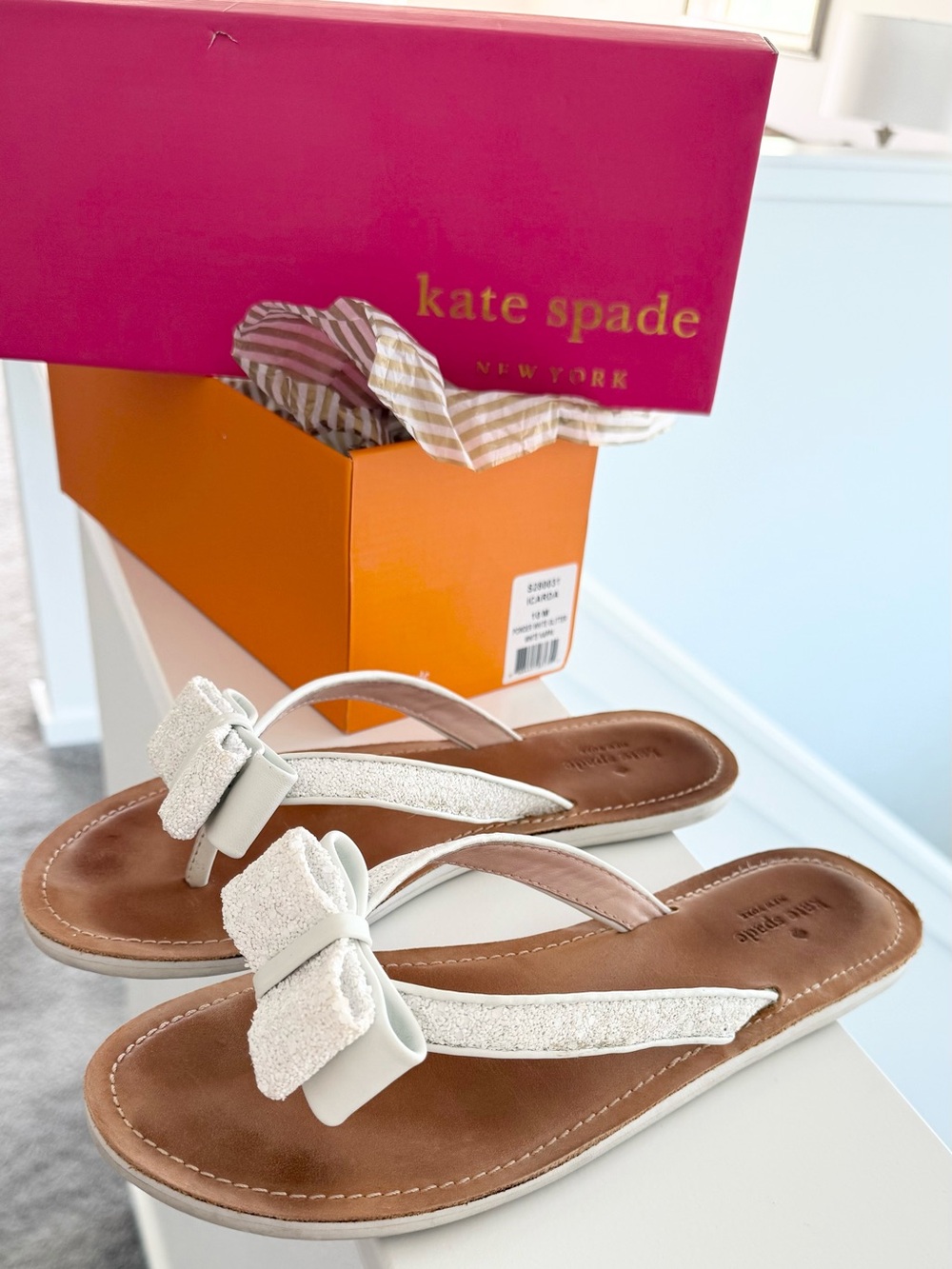 KATE SPADE Icarda Glitter Bow Sandals in Powder White Size 10